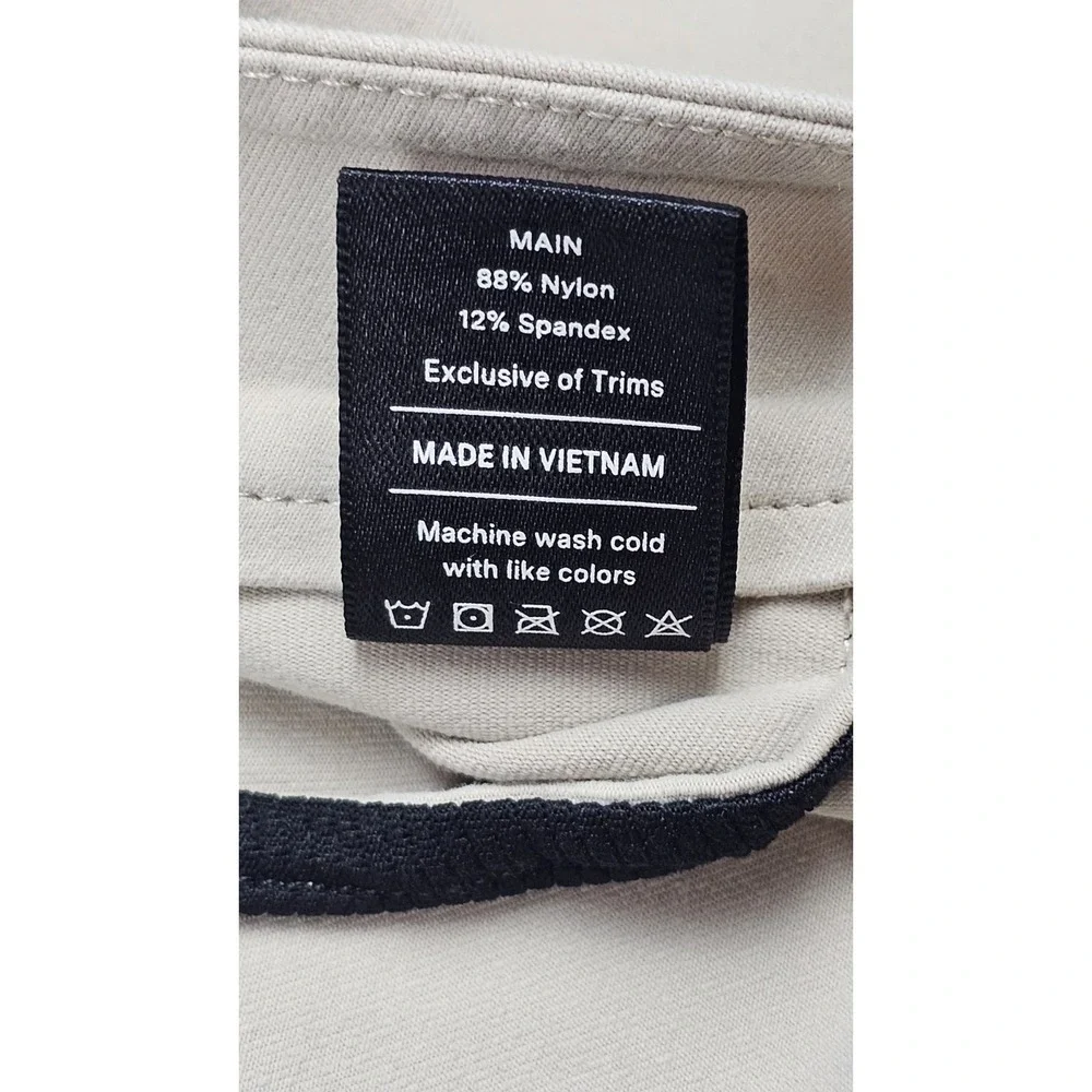 Public Rec Dealmaker Pants Mens 40x32 Beige Performance Stretch Golf Chino